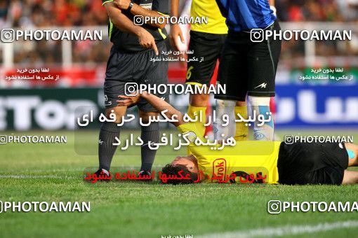 1227388, Shiraz, Iran, Iran Pro League، Persian Gulf Cup، 2008-09 season، First Leg، Week 13، Fajr-e Sepasi Shiraz ۱ v ۰ Persepolis on 2008/10/31 at Hafezieh Stadium