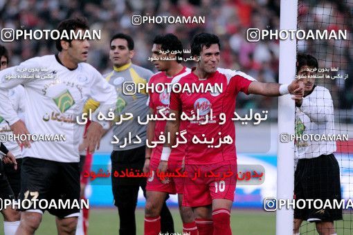 1227757, Tehran, Iran, Iran Pro League، Persian Gulf Cup، 2008-09 season، First Leg، Week 14، Persepolis 2 v 2 Saba Qom on 2008/11/06 at Azadi Stadium