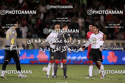 1227843, Tehran, Iran, Iran Pro League، Persian Gulf Cup، 2008-09 season، First Leg، Week 14، Persepolis 2 v 2 Saba Qom on 2008/11/06 at Azadi Stadium