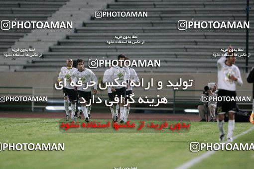 1228016, Tehran, Iran, Iran Pro League، Persian Gulf Cup، 2008-09 season، First Leg، Week 14، Persepolis 2 v 2 Saba Qom on 2008/11/06 at Azadi Stadium