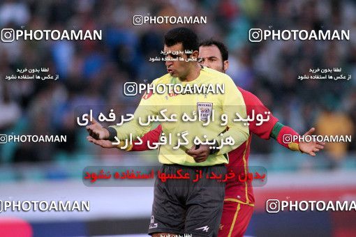 1228717, Tehran, Iran, Iran Pro League، Persian Gulf Cup، 2008-09 season، First Leg، Week 15، Esteghlal ۰ v ۱ Foulad Khouzestan on 2008/11/21 at Azadi Stadium