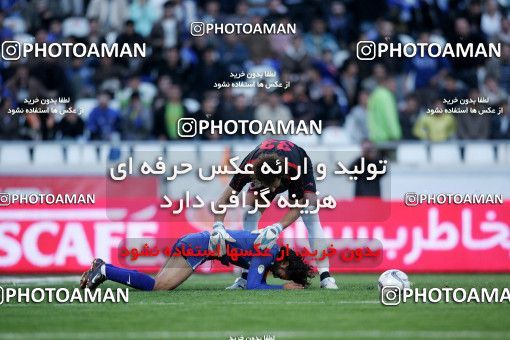 1230560, Tehran, Iran, Iran Pro League، Persian Gulf Cup، 2008-09 season، First Leg، Week 15، Esteghlal ۰ v ۱ Foulad Khouzestan on 2008/11/21 at Azadi Stadium