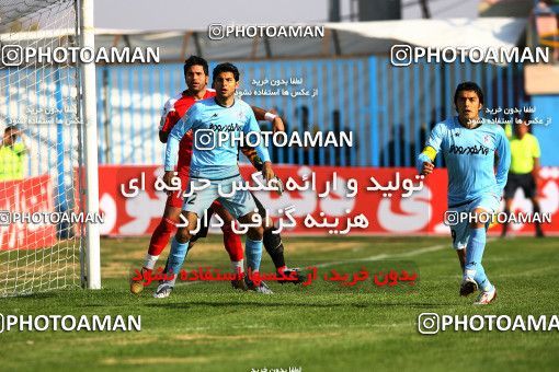 1230307, Qazvin, , Iran Pro League، Persian Gulf Cup، 2008-09 season، First Leg، Week 15، Paykan 2 v 2 Persepolis on 2008/11/22 at Shahid Rajai Stadium