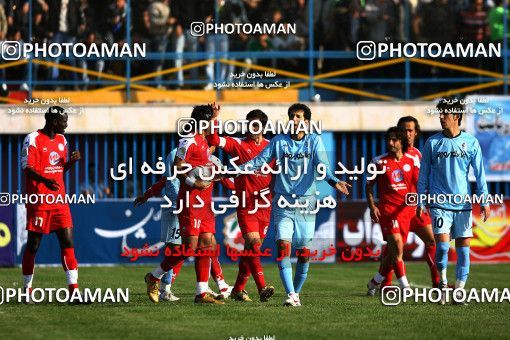 1230129, Qazvin, , Iran Pro League، Persian Gulf Cup، 2008-09 season، First Leg، Week 15، Paykan 2 v 2 Persepolis on 2008/11/22 at Shahid Rajai Stadium