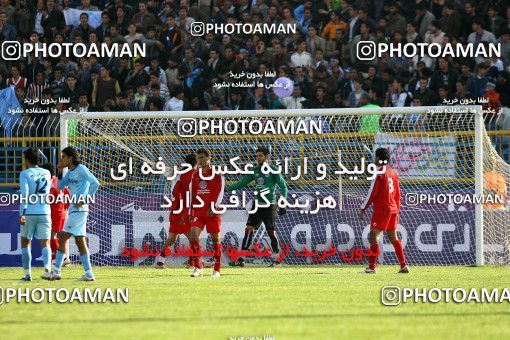 1230219, Qazvin, , Iran Pro League، Persian Gulf Cup، 2008-09 season، First Leg، Week 15، Paykan 2 v 2 Persepolis on 2008/11/22 at Shahid Rajai Stadium