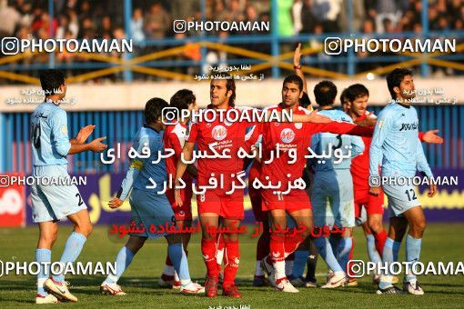 1230230, Qazvin, , Iran Pro League، Persian Gulf Cup، 2008-09 season، First Leg، Week 15، Paykan 2 v 2 Persepolis on 2008/11/22 at Shahid Rajai Stadium