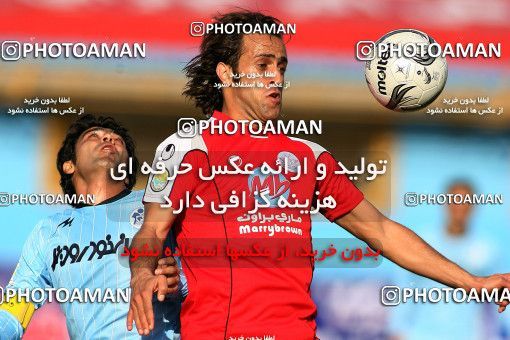 1229187, Qazvin, , Iran Pro League، Persian Gulf Cup، 2008-09 season، First Leg، Week 15، Paykan 2 v 2 Persepolis on 2008/11/22 at Shahid Rajai Stadium