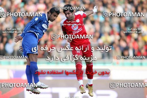 1228937, Tehran, Iran, لیگ برتر فوتبال ایران، Persian Gulf Cup، Week 16، First Leg، Persepolis 1 v 0 Esteghlal Ahvaz on 2008/11/26 at Azadi Stadium