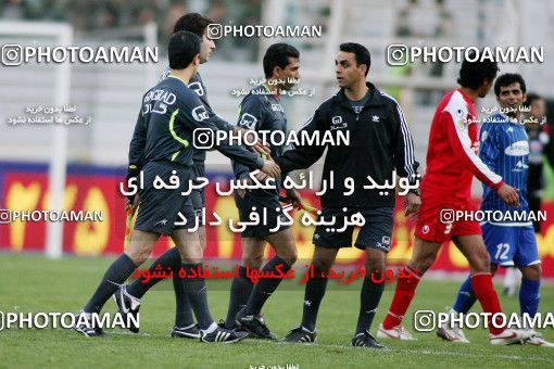 1228793, Tehran, Iran, Iran Pro League، Persian Gulf Cup، 2008-09 season، First Leg، Week 16، Persepolis ۱ v ۰ Esteghlal Ahvaz on 2008/11/26 at Azadi Stadium