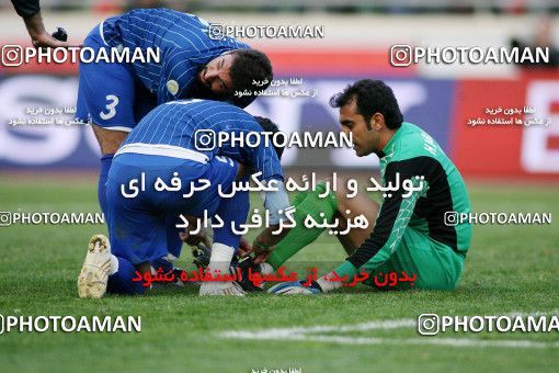 1228938, Tehran, Iran, Iran Pro League، Persian Gulf Cup، 2008-09 season، First Leg، Week 16، Persepolis ۱ v ۰ Esteghlal Ahvaz on 2008/11/26 at Azadi Stadium