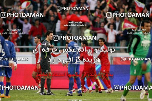 1228855, Tehran, Iran, Iran Pro League، Persian Gulf Cup، 2008-09 season، First Leg، Week 16، Persepolis ۱ v ۰ Esteghlal Ahvaz on 2008/11/26 at Azadi Stadium