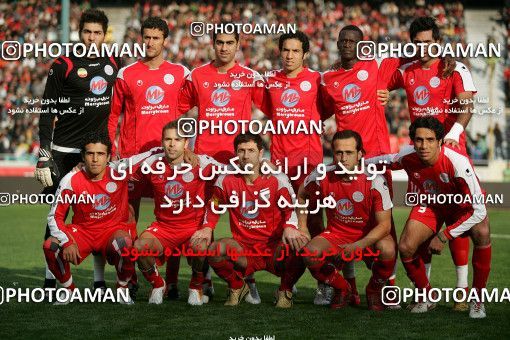 1241577, Tehran, Iran, Iran Pro League، Persian Gulf Cup، 2008-09 season، First Leg، Week 16، Persepolis ۱ v ۰ Esteghlal Ahvaz on 2008/11/26 at Azadi Stadium