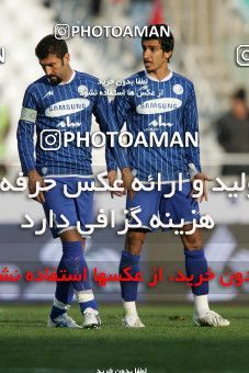 1241629, Tehran, Iran, Iran Pro League، Persian Gulf Cup، 2008-09 season، First Leg، Week 16، Persepolis ۱ v ۰ Esteghlal Ahvaz on 2008/11/26 at Azadi Stadium