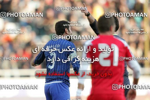 1241621, Tehran, Iran, Iran Pro League، Persian Gulf Cup، 2008-09 season، First Leg، Week 16، Persepolis ۱ v ۰ Esteghlal Ahvaz on 2008/11/26 at Azadi Stadium