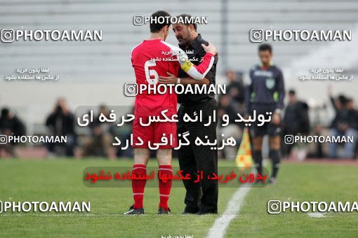 1241758, Tehran, Iran, Iran Pro League، Persian Gulf Cup، 2008-09 season، First Leg، Week 16، Persepolis ۱ v ۰ Esteghlal Ahvaz on 2008/11/26 at Azadi Stadium