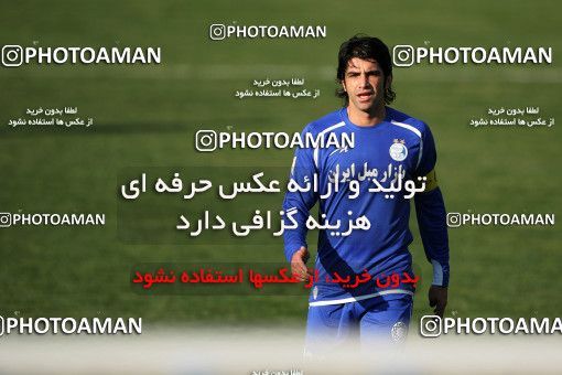 1229517, Tehran, Iran, Iranian Hazfi Cup, Determining the ranking 17 to 32, Khorramshahr Cup, Esteghlal 8 v ۱ Damash Gilan on 2008/11/25 at Azadi Stadium