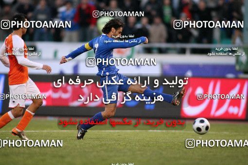 1239794, Tehran, Iran, Iran Pro League، Persian Gulf Cup، 2008-09 season، First Leg، Week 16، Saipa ۰ v 2 Esteghlal on 2008/11/29 at Azadi Stadium