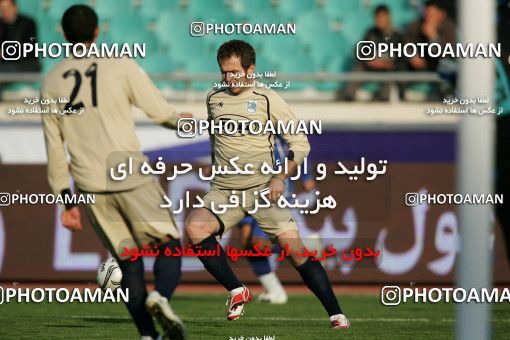 1241042, Tehran, Iran, لیگ برتر فوتبال ایران، Persian Gulf Cup، Week 17، First Leg، Esteghlal 5 v 0 Payam Khorasan on 2008/12/03 at Azadi Stadium