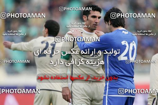 1241131, Tehran, Iran, Iran Pro League، Persian Gulf Cup، 2008-09 season، First Leg، Week 17، Esteghlal 5 v ۰ Payam Khorasan on 2008/12/03 at Azadi Stadium