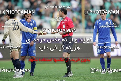 1241078, Tehran, Iran, Iran Pro League، Persian Gulf Cup، 2008-09 season، First Leg، Week 17، Esteghlal 5 v ۰ Payam Khorasan on 2008/12/03 at Azadi Stadium