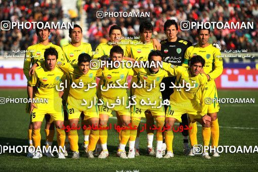 1239624, Tehran, Iran, Iran Pro League، Persian Gulf Cup، 2008-09 season، First Leg، Week 17، Rah Ahan ۱ v ۰ Persepolis on 2008/12/04 at Azadi Stadium