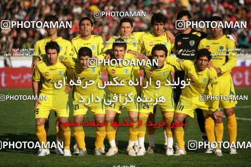 1240082, Tehran, Iran, Iran Pro League، Persian Gulf Cup، 2008-09 season، First Leg، Week 17، Rah Ahan ۱ v ۰ Persepolis on 2008/12/04 at Azadi Stadium