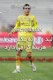 1240061, Tehran, Iran, Iran Pro League، Persian Gulf Cup، 2008-09 season، First Leg، Week 17، Rah Ahan ۱ v ۰ Persepolis on 2008/12/04 at Azadi Stadium