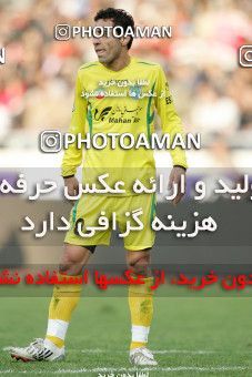 1240230, Tehran, Iran, Iran Pro League، Persian Gulf Cup، 2008-09 season، First Leg، Week 17، Rah Ahan ۱ v ۰ Persepolis on 2008/12/04 at Azadi Stadium