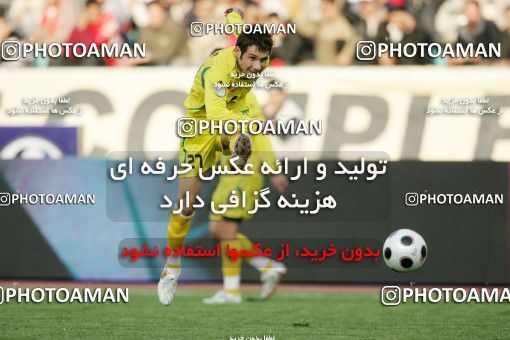 1240166, Tehran, Iran, Iran Pro League، Persian Gulf Cup، 2008-09 season، First Leg، Week 17، Rah Ahan ۱ v ۰ Persepolis on 2008/12/04 at Azadi Stadium