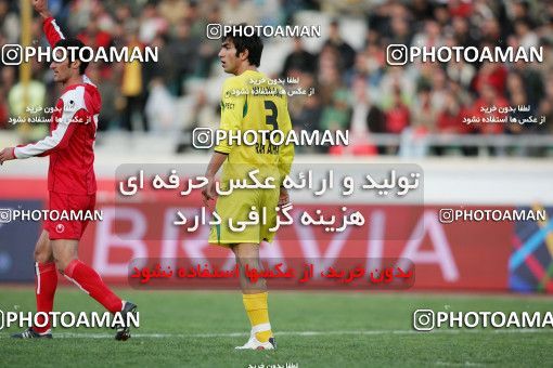 1240194, Tehran, Iran, لیگ برتر فوتبال ایران، Persian Gulf Cup، Week 17، First Leg، Rah Ahan 1 v 0 Persepolis on 2008/12/04 at Azadi Stadium