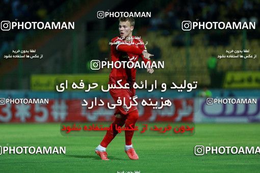 1247559, Abadan, , جام حذفی فوتبال ایران, Semi-Finals, Khorramshahr Cup, Sanat Naft Abadan (4) 0 v 0 (3) Tractor S.C. on 2018/09/14 at Takhti Stadium Abadan