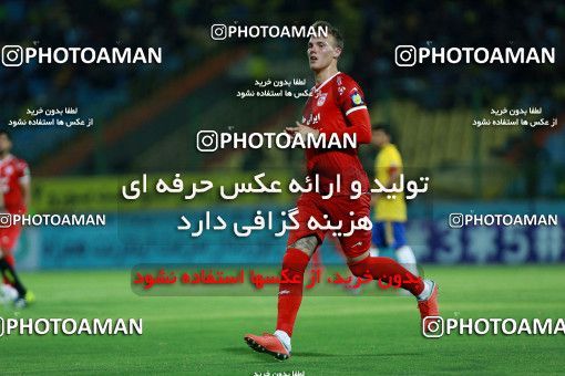 1247400, Abadan, , جام حذفی فوتبال ایران, Semi-Finals, Khorramshahr Cup, Sanat Naft Abadan (4) 0 v 0 (3) Tractor S.C. on 2018/09/14 at Takhti Stadium Abadan