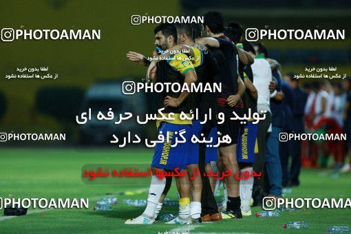 1247700, Abadan, , Iranian Hazfi Cup, Semi-Finals, Khorramshahr Cup, Sanat Naft Abadan ۰ (4) v (3) ۰ Tractor S.C. on 2018/09/14 at Takhti Stadium Abadan