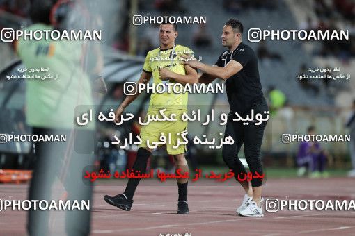 1258942, Tehran, , Iran Pro League، Persian Gulf Cup، 2018-19 season، First Leg، Week 6، Persepolis 2 v ۱ Nassaji Mazandaran F.C on 2018/09/12 at Azadi Stadium