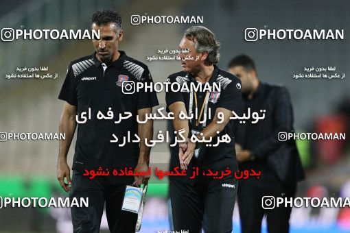 1259061, Tehran, , لیگ برتر فوتبال ایران، Persian Gulf Cup، Week 6، First Leg، Persepolis 2 v 1 Nassaji Qaemshahr on 2018/09/12 at Azadi Stadium