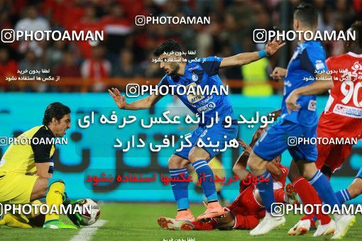 1255622, Tehran, , Iran Pro League، Persian Gulf Cup، 2018-19 season، First Leg، Week 8، Esteghlal ۰ v ۰ Persepolis on 2018/09/27 at Azadi Stadium