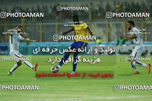 1256147, Masjed Soleyman, , Iran Pro League، Persian Gulf Cup، 2018-19 season، First Leg، Week 8، Naft M Soleyman ۰ v 2 Sepahan on 2018/09/27 at Behnam Mohammadi Stadium