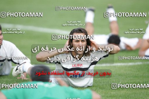 1269707, Tehran, , Iran National Football Team Training Session on 2005/05/23 at Iran National Football Center