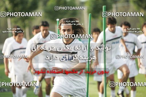 1269799, Tehran, , Iran National Football Team Training Session on 2005/05/23 at Iran National Football Center