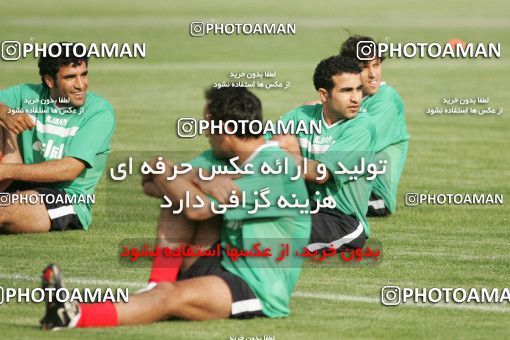 1269923, Tehran, , Iran National Football Team Training Session on 2005/05/24 at Iran National Football Center