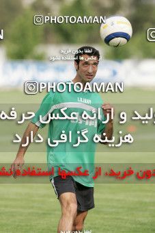 1269834, Tehran, , Iran National Football Team Training Session on 2005/05/24 at Iran National Football Center