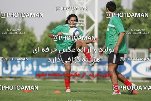 1270087, Tehran, , Iran National Football Team Training Session on 2005/05/26 at Iran National Football Center