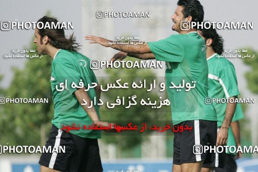 1270044, Tehran, , Iran National Football Team Training Session on 2005/05/26 at Iran National Football Center