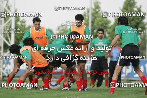 1270072, Tehran, , Iran National Football Team Training Session on 2005/05/26 at Iran National Football Center