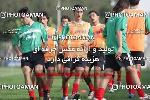 1270075, Tehran, Iran, Iran Training Session on 2005/05/26 at Iran National Football Center