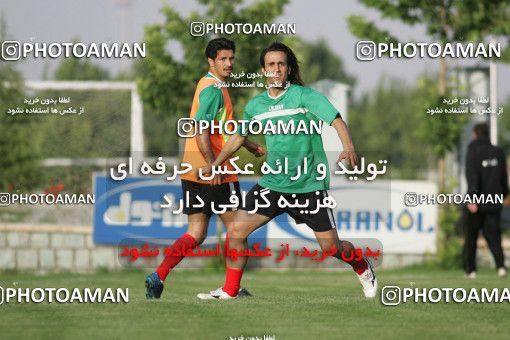 1270041, Tehran, , Iran National Football Team Training Session on 2005/05/26 at Iran National Football Center