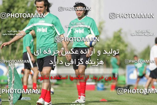 1270031, Tehran, , Iran National Football Team Training Session on 2005/05/26 at Iran National Football Center