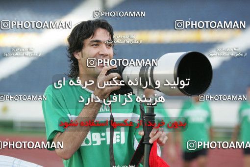 1270227, Tehran, Iran, Iran National Football Team Training Session on 2005/05/28 at Azadi Stadium