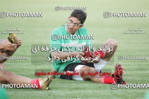 1270151, Tehran, Iran, Iran National Football Team Training Session on 2005/05/28 at Azadi Stadium