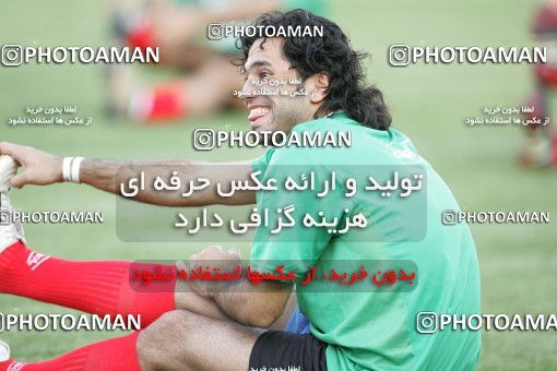 1270129, Tehran, Iran, Iran National Football Team Training Session on 2005/05/28 at Azadi Stadium